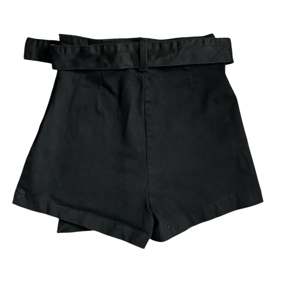 Altar’d State little black belted shorts with side zipper size medium juniors - Picture 3 of 8